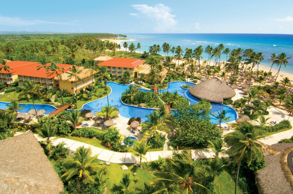 aerial view of lazy river pool