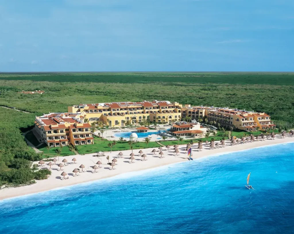 aerial view of Secrets Capri Riviera Cancun