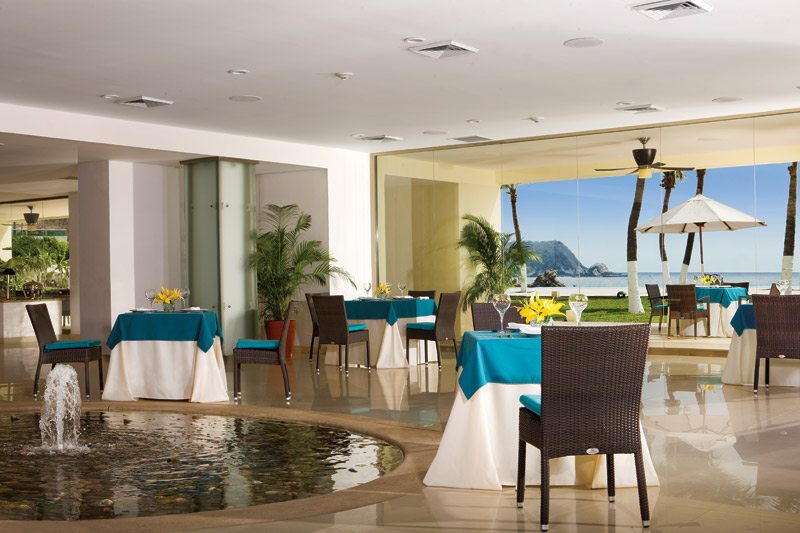 open air dining at Dreams Huatulco Resort and Spa