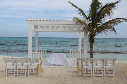 beach wedding and Azul Beach Resort The Fives