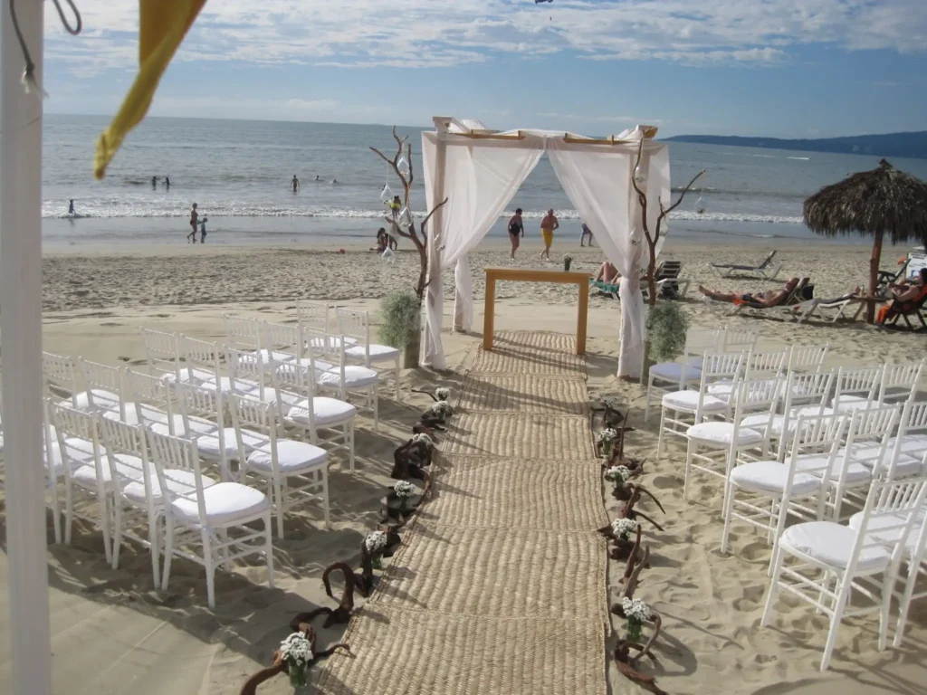 Nuevo Vallarta beach wedding