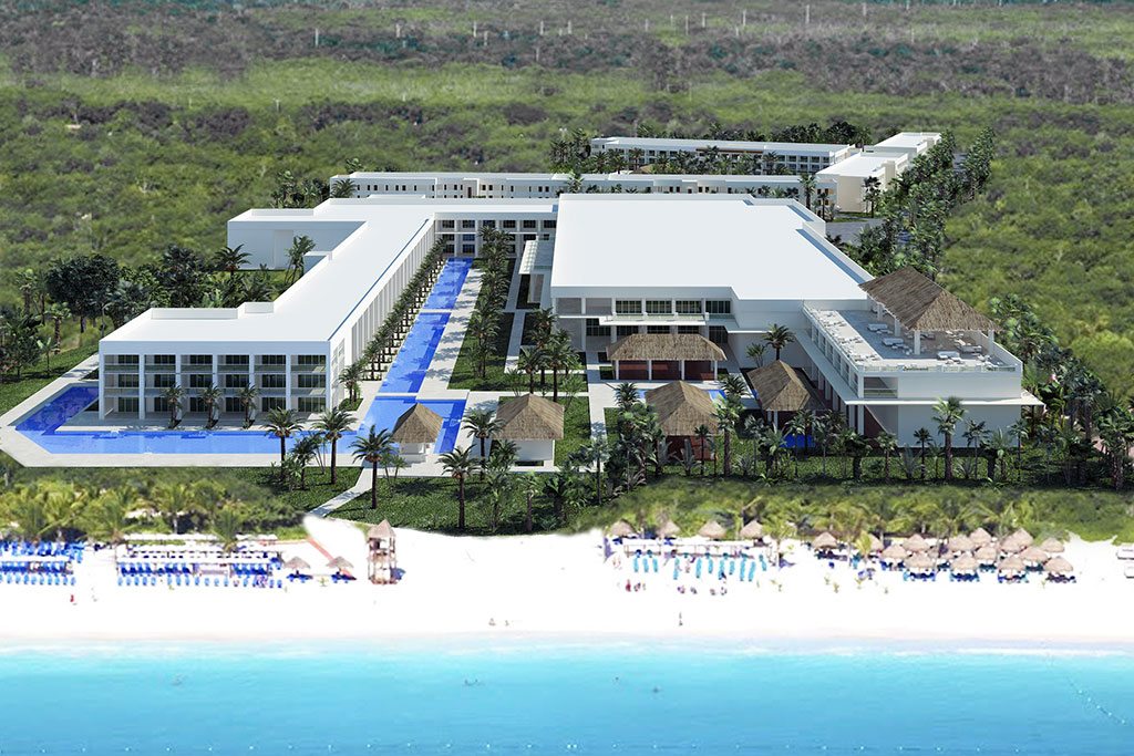 exterior view of beach and Platinum Yucatan Princess hotel