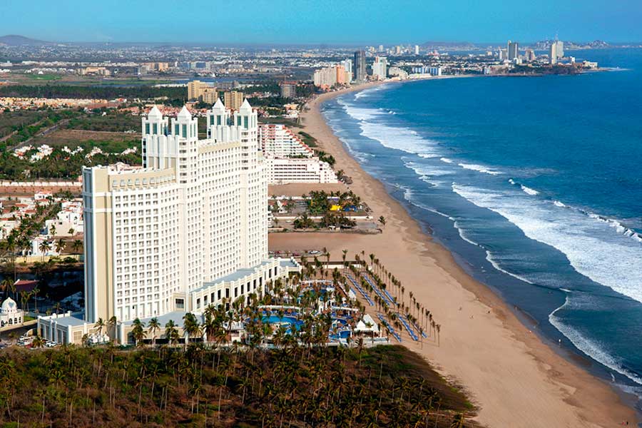 beachfront view of Riu Emerald Bay